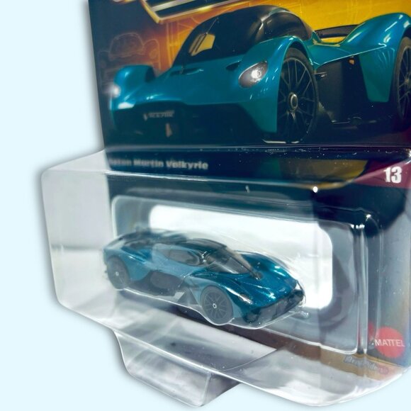 2025 Hot Wheels Elite 64 Aston Martin Valkyrie Blue Factory Sealed in Protector! - Picture 4 of 8